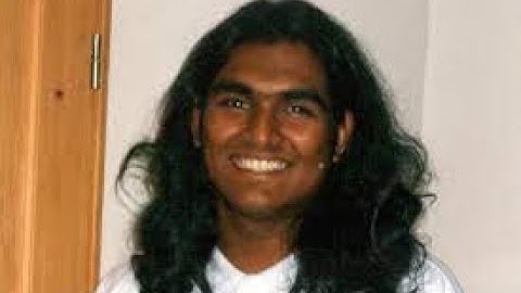 Documentary - Gurudevs first to US in 2005 at the age of 27 - Jai Gurudev!