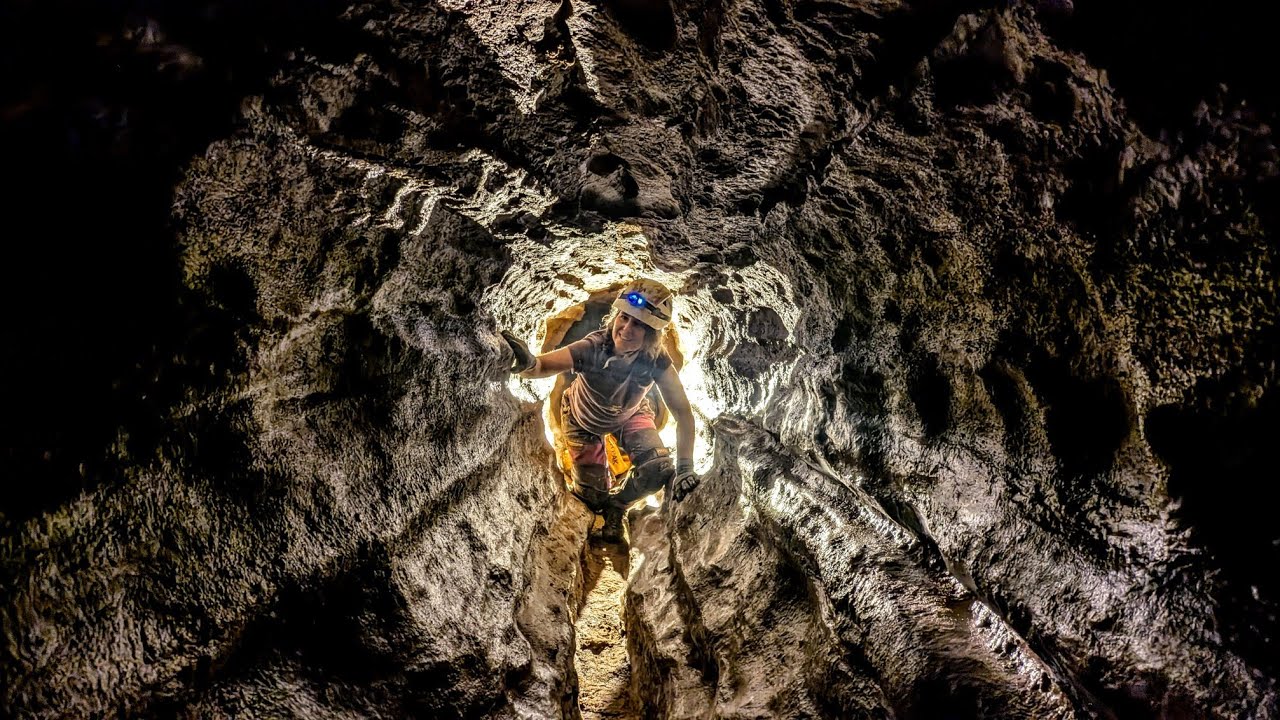 Rare Archaeological Discovery! Did Native Americans Hunt Bears in this Cave?