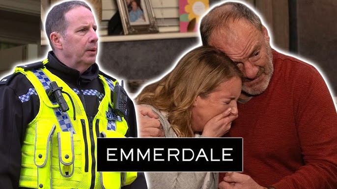 Emmerdale - The Police Talks To Nicola, Jimmy & Dawn About Clemmie & Carl  When A Discovery Is Made - YouTube