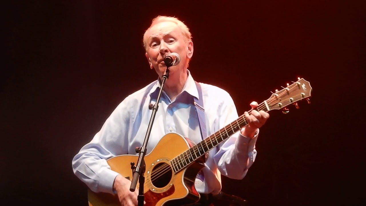 Al Stewart - Year of The Cat (Live 2018) - YouTube