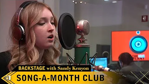 Chloe Hennessee crowdsourcing to bring her music t...