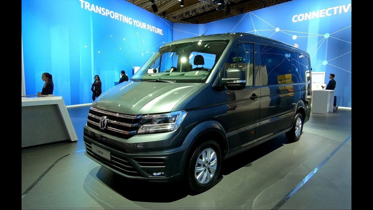 VOLKSWAGEN VW CRAFTER 9-SEATER SHUTTLE 