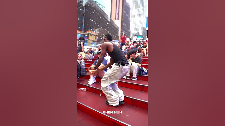 #NLF Got EveryOne clapping In TIMESQUARE (part 2)