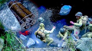 中國軍藏身山洞，日軍炸洞滅口，哪料愚蠢的日本兵手滑引爆炸彈！【抗日】