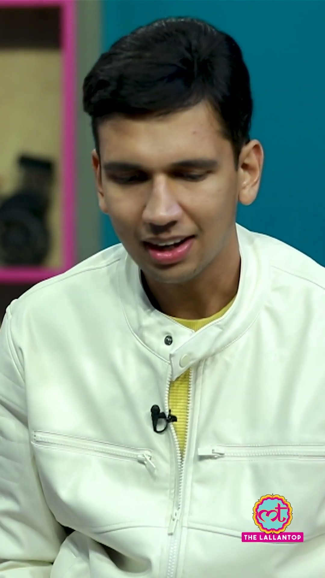 फ्लाइट के खाने में इतना सोडियम? Food Pharmer ने ये क्या बताया? #Shorts