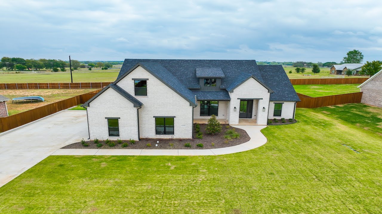 216 Chisolm Trail Pottsboro, Tx YouTube