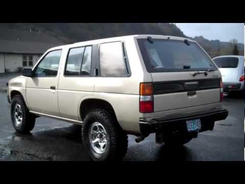 1990-nissan-pathfinder-4x4-on-hold!!