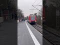 S3 fährt in Sulzbach Nord ein
