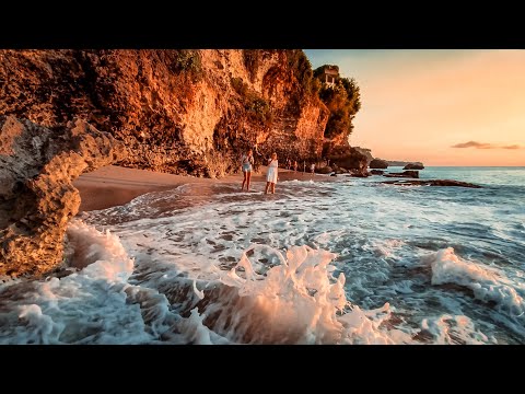 【4K】Walk at Tegal Wangi Beach Jimbaran During Dangerous High Tide, Sunset | BALI Beautiful Beaches