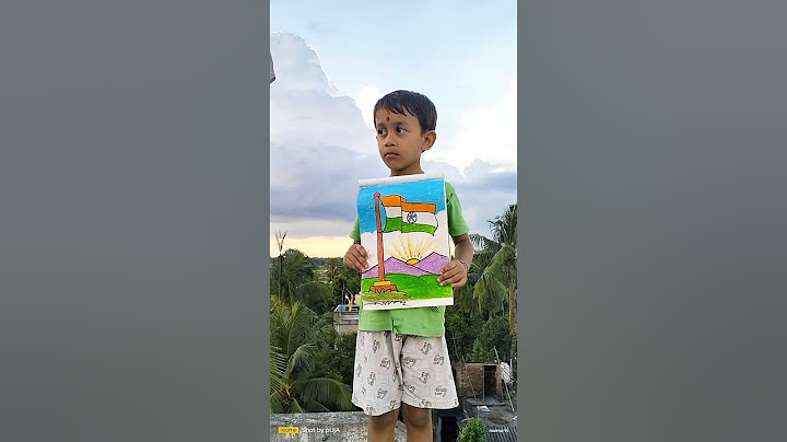 ছেলে বলল মা পতাকা সঙ্গে একটা ছবি তুলতে তাই....