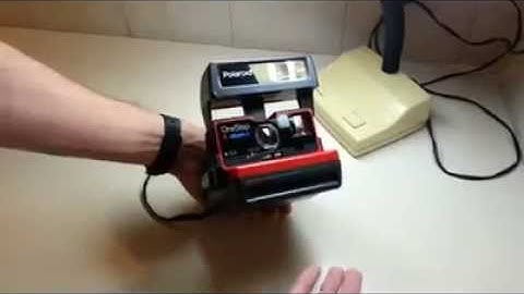 How to use a Polaroid 600 film by The Instant Camera Guy x FilmNeverDie