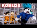 La POLIZIA è CATTIVA, meglio SCAPPARE!! (Roblox Jailbreak ITA)