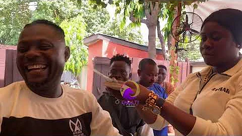 YINKA SOLOMON SURPRISED KUNLE AFOD AT HIS 50TH BIRTHDAY AS SHE ARRIVES  FROM CANADA TO THE VENUE