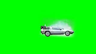 Машина времени из DeLorean DMC 12 Телепортируется на зелёном фоне