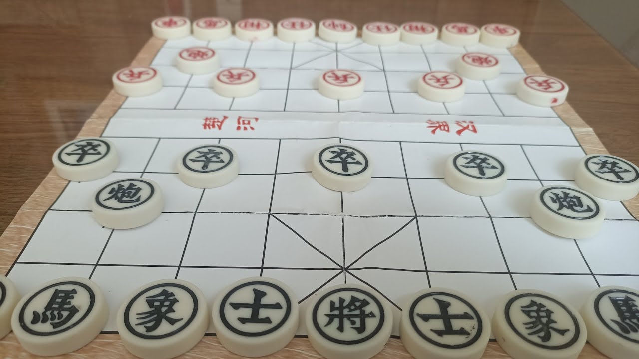 Jogo milenar, Xiangqi revela-se mais que simples xadrez chinês