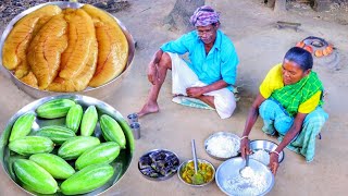 santali tribe grandma cooking & eating PARWAL CURRY and FISH EGG PATURI recipe || vegetable recipe