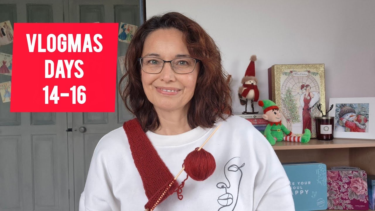 Simply in Stitches Days 14-16  Vlogmas series Sophie Scarf Cast on and some sewing