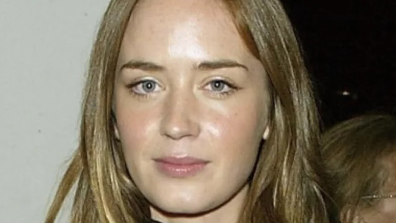 The Gorgeous Transformation Of Emily Blunt - YouTube