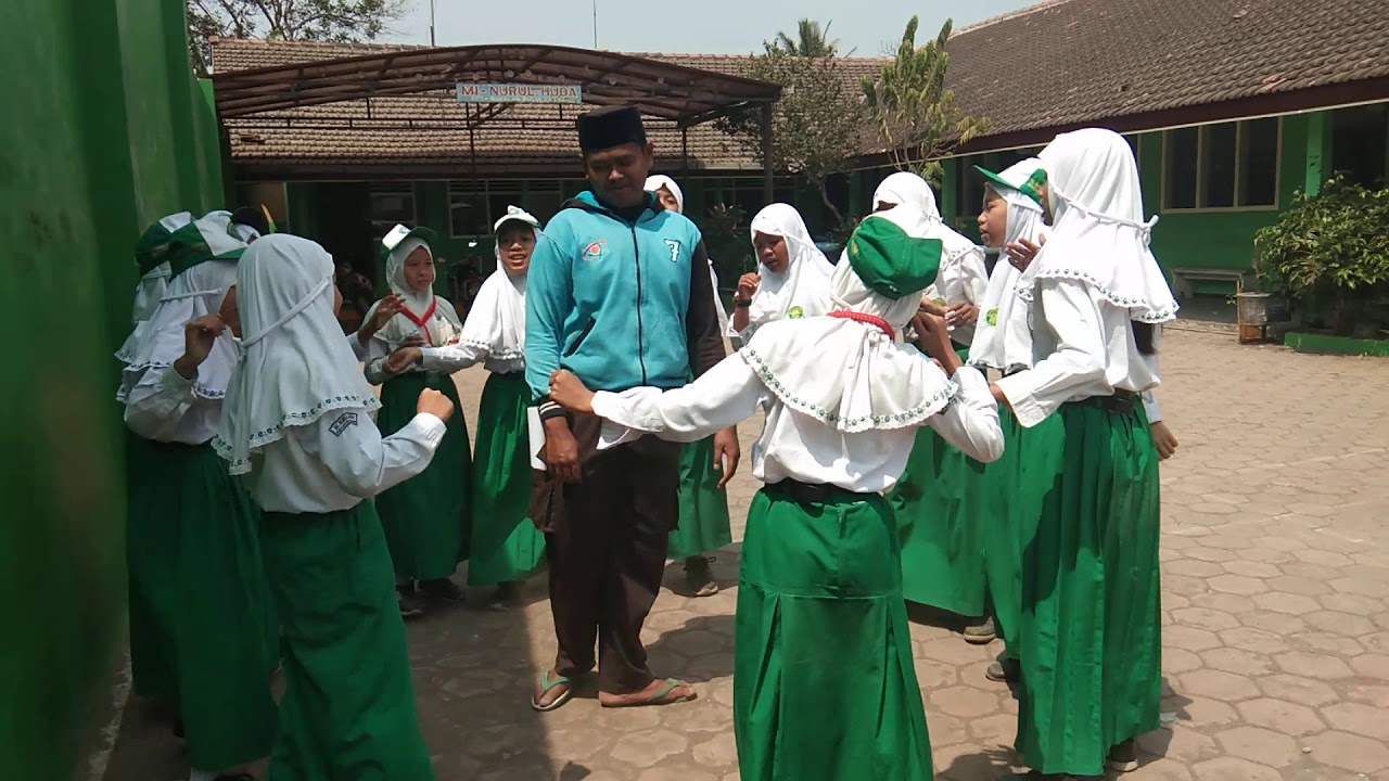 Yel yel terbaik 