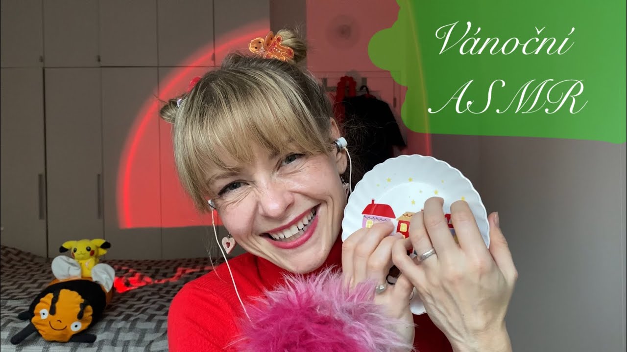 asmr cz ○○○ Vánoční ASMR (ozdoby, chaloupka, čaj, svíčka,..)