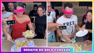 DESAFIO DO BOLO VENDADO: Tente pegar o máximo de bolo que conseguir estando de olhos vendados!