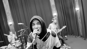 jxdn - CANDLES (Live from tour rehearsals)