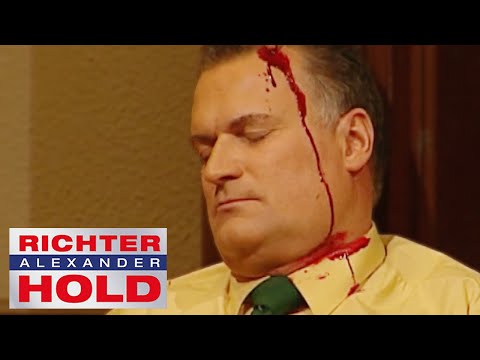 Verletzte im Gerichtssaal! Justizwachmeister Seelhoff am Boden! |1/2| Richter Alexander Hold | Sat.1
