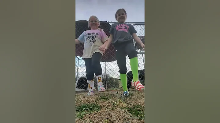 Softball Cotten Eye Jo