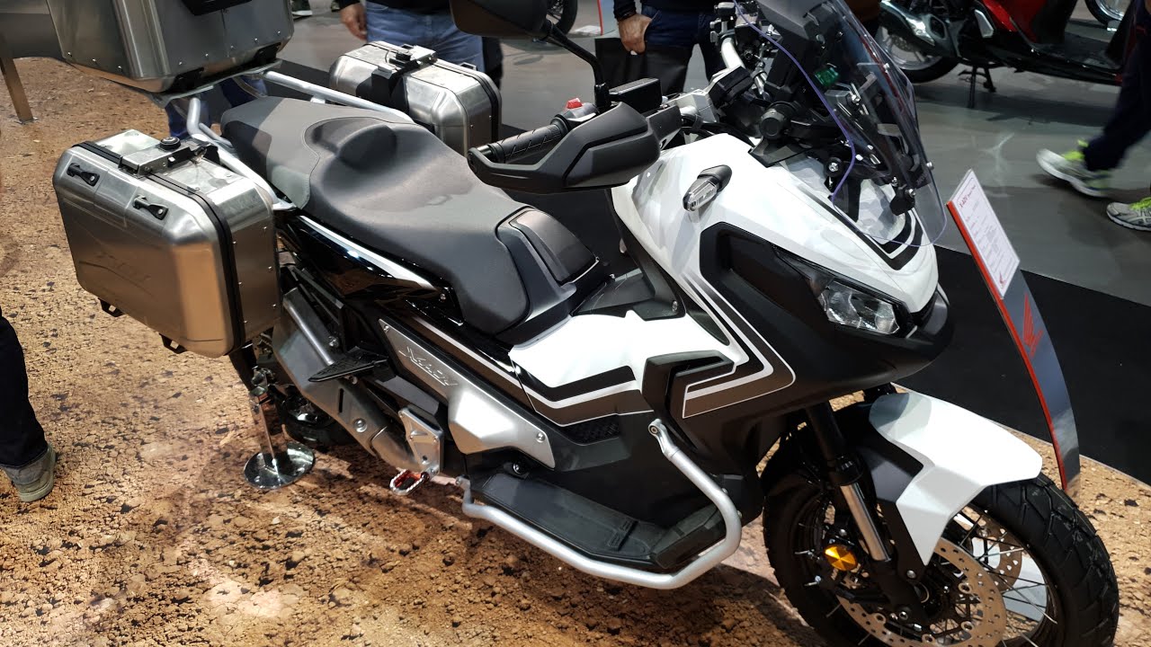 Honda X ADV Desert Track EICMA 2018 Walkaround video - YouTube