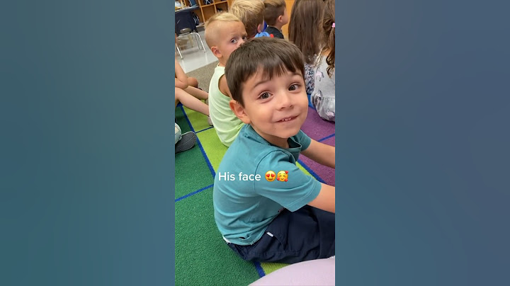 This mom surprised her son at school ❤️