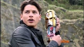 Power Rangers Megaforce - Red Ranger Morph 3 | Power Rangers 