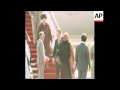 SYND 7 12 76 PRESIDENT ASSAD MET BY KING HUSSEIN AT START OF VISIT