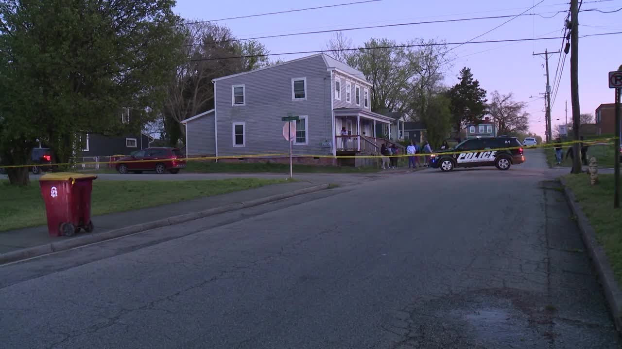 Petersburg shooting leaves one dead, one hospitalized - YouTube