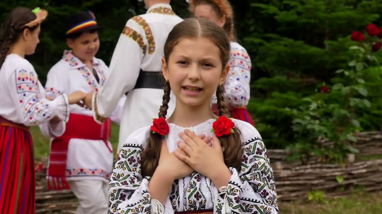 Maria Avadanei - Mama inger 