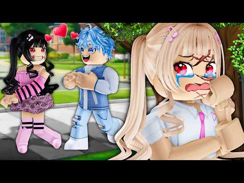 ROBLOX Brookhaven 🏡RP - Funny Moments: Ryan and Alex fight over Luna in school! 💥| Peter RP Berry thumbnail