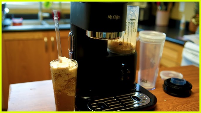 Mr Coffee Latte 4 in 1 Iced and Hot Single Serve Coffee Maker Milk Frother  REVIEW I LOVE IT!!!! 