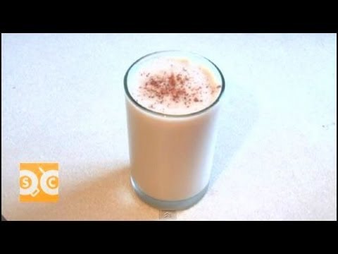 HOMEMADE ALCOHOLIC EGGNOG RECIPE