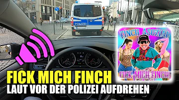 Was fährt Finch für ein Auto?