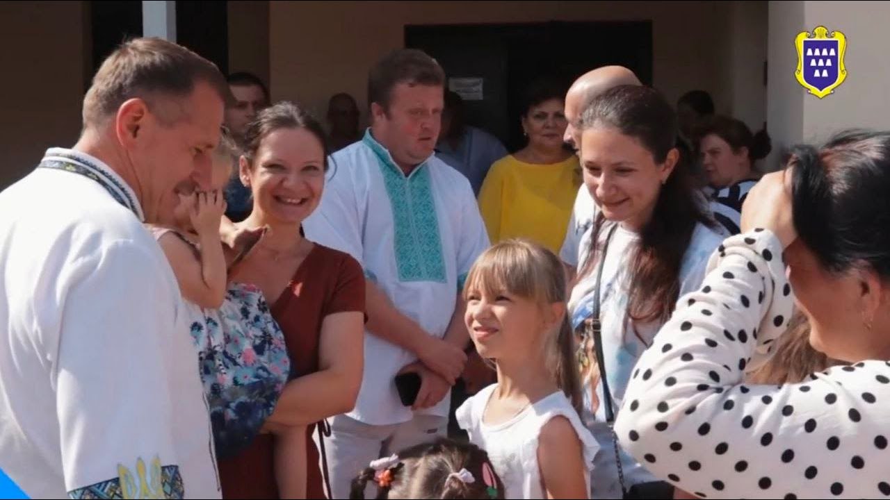 Квартири «під ключ»: у Стебнику вимушені переселенці отримали перші нові оселі