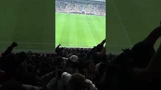 Yer Siyah Gök Beyaz Resimi