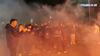 ΕΛΛΑΣ Σύρου: Θερμή υποδοχή στο λιμάνι της Ερμούπολης: Η νύχτα έγινε μέρα...