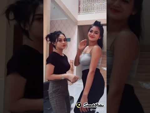 story'wa 30 detik,,, video cewek cantik dan goyang yang mantap