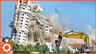 200 Excavators Building Demolition Are Extremely Dangerous You Can't Believe It
