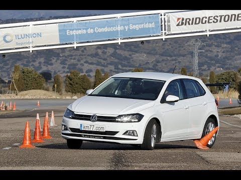 Volkswagen Polo 2018 - Maniobra de esquiva (moose test) y eslalon | km77.com