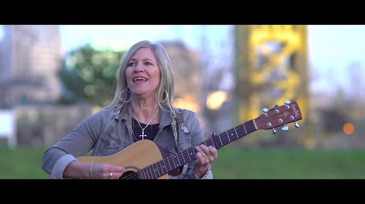 Joy Brewer - Carry A Song