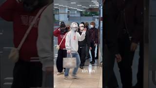 Hyunjin getting lost in airport #hyunjin #skz #straykids #hwanghyunjin