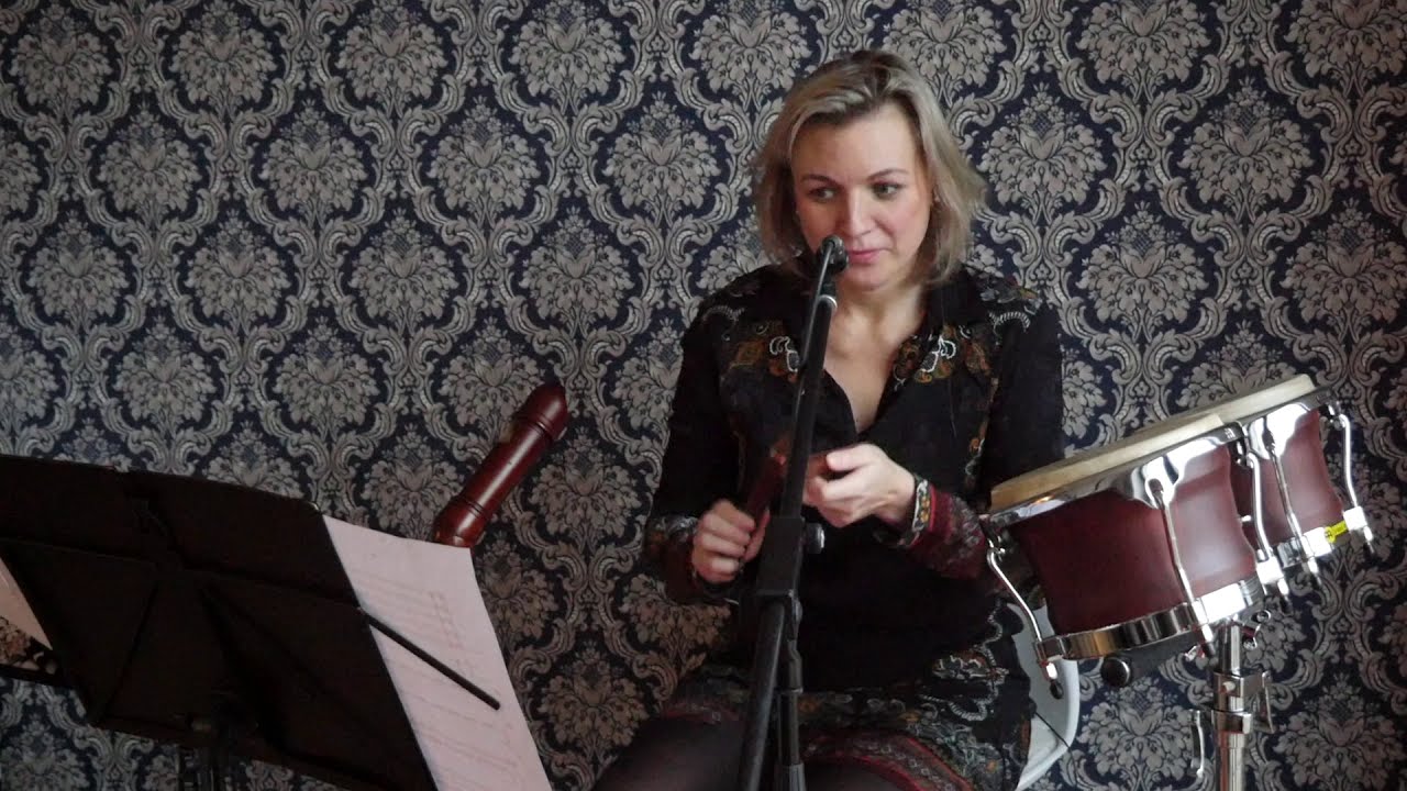 Sören Sieg: Heaven's Net. Circle Song No. 6 from UMONDE. Performed by Jitka Konečná.