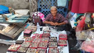 Wow Cheap Emerald Stone  Available At The Jatinegara Flea Market  Mr Uung