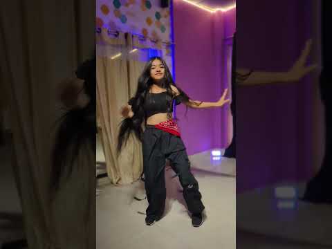 Let's Choom #anishadamai #shortsvideo #dancevideo #youtubeshorts