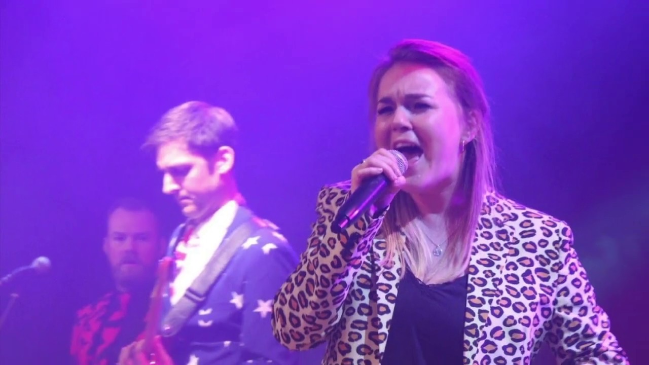 Liquid waX coverband